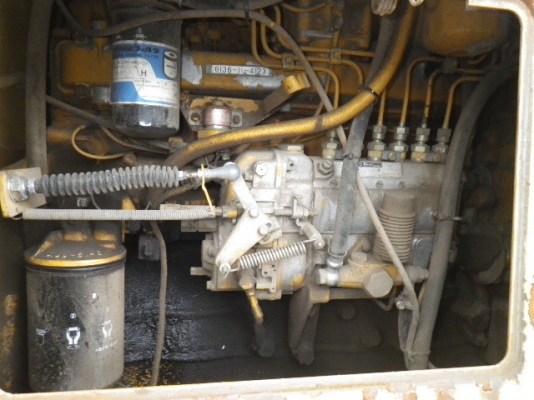 ขายรถตัก ยี่ห้อ Komatsu รุ่น 515-2 ขายรถตัก ยี่ห้อ Komatsu รุ่น 515-2