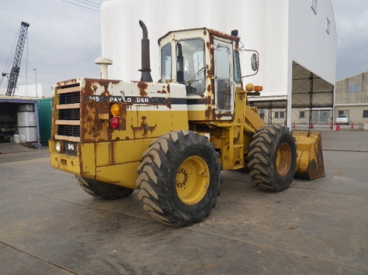 ขายรถตัก ยี่ห้อ Komatsu รุ่น 515-2 ขายรถตัก ยี่ห้อ Komatsu รุ่น 515-2