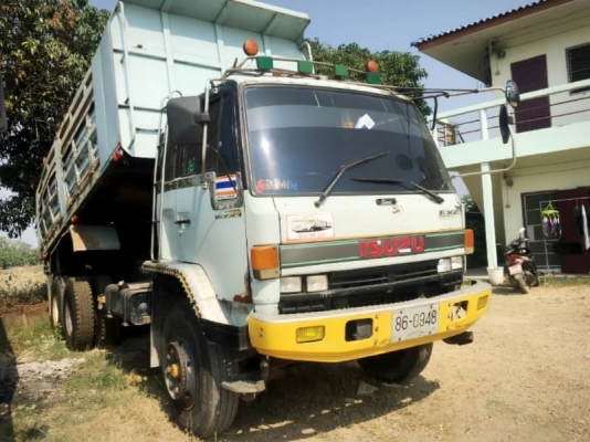 Isuzu rocky FXZ23NFPFR นางฟ้า เครื่อง 240 แรง ปี 38 หัวบาง ยางดี คัสซีสวย เครื่องเกียร์เดิมดี กระบะไม่สวย พร้อมใช้งาน