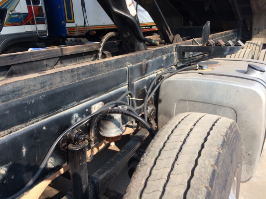 พ่วง 20 ล้อ ISUZU FVZ300 ปี 53 กระบะมิเนียมคอกเกษตร - อู่เอสที สองคานหน้า สามเพลาหลัง ( ถอดออก 1 เพลา ) ใส่ของได้ 30.5 ตัน พ่วง 20 ล้อ ISUZU FVZ300 ปี 53 กระบะมิเนียมคอกเกษตร - อู่เอสที สองคานหน้า สามเพลาหลัง ( ถอดออก 1 เพลา ) ใส่ของได้ 30.5 ตัน