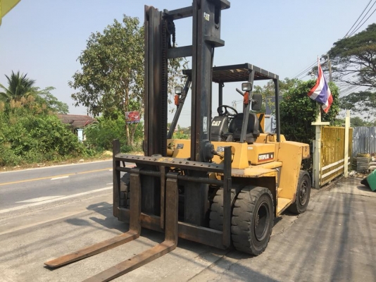 ฟอล์คลิฟต์ 6 ตัน  CATERPILLAR  DP60  รถปี 2003  เครื่องยนต์เซล  S6S   เสายกสูง 6 เมตร  เกียร์ออโต้