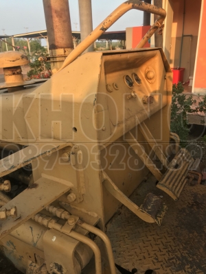 ขายด่วน รถแท็คเตอร์ komatsu d2 /5 เครืองดี ใบเดินต้องไปเปลี่ยน ขายตามสภาพ 60000 บาท ขายด่วน รถแท็คเตอร์ komatsu d2 /5 เครืองดี ใบเดินต้องไปเปลี่ยน ขายตามสภาพ 60000 บาท