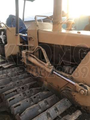 ขายด่วน รถแท็คเตอร์ komatsu d2 /5 เครืองดี ใบเดินต้องไปเปลี่ยน ขายตามสภาพ 60000 บาท ขายด่วน รถแท็คเตอร์ komatsu d2 /5 เครืองดี ใบเดินต้องไปเปลี่ยน ขายตามสภาพ 60000 บาท