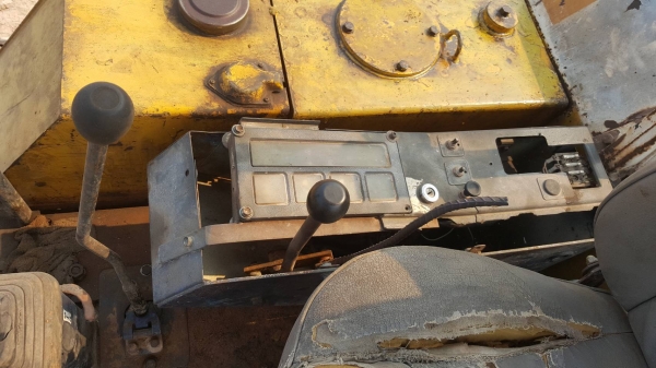 ขายตามสภาพ แบคโฮ KOMATSU PC40-5 ต้องเช็คช่วงล่างใหม่ เครื่องติด ปั้มดี สลักหลวมหลายจุด ราคาต่อรองได้