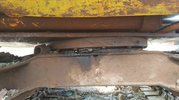 ขายตามสภาพ แบคโฮ KOMATSU PC40-5 ต้องเช็คช่วงล่างใหม่ เครื่องติด ปั้มดี สลักหลวมหลายจุด ราคาต่อรองได้