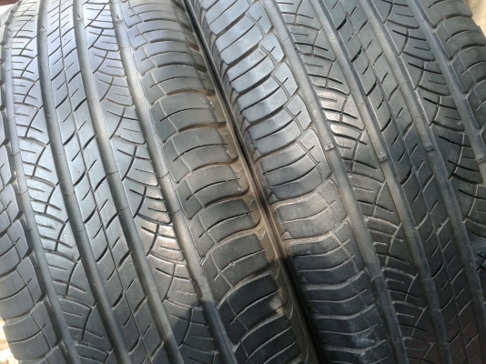 ยาง มิชลิน 215-70-16 ปี 07 ( 3 เส้น)