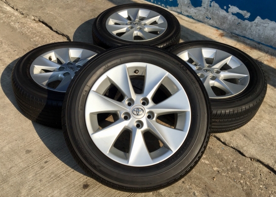 ล้อแม็ก Toyota Alphard (ลาย 7 ก้าน) ขอบ 17 พร้อมยาง Yokohama 215-60-17 ปลายปี 13