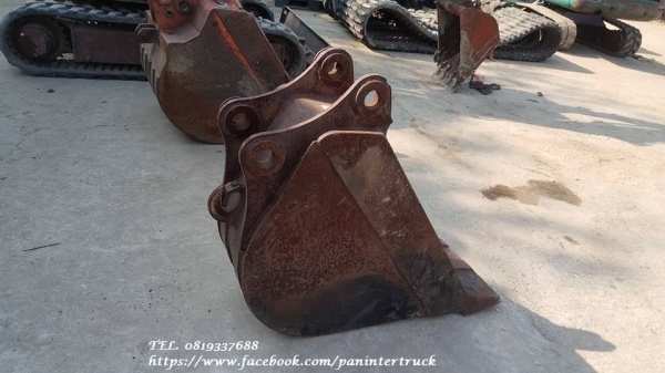 FROM JAPANขายถูกด่วนๆBUCKET บุ๊งกี๋สำหรับรถขุดไซค์ 60 /สลัก 50 มิล /แบบปากแคบ /3ฟัน/ ปากกว้าง:44 cm. /ราคาเพียง(ใบละ) 15,000 บาท สนใจรีบติดต่อ 0819337688 FROM JAPANขายถูกด่วนๆBUCKET บุ๊งกี๋สำหรับรถขุดไซค์ 60 /สลัก 50 มิล /แบบปากแคบ /3ฟัน/ ปากกว้าง:44 cm. /ราคาเพียง(ใบละ) 15,000 บาท สนใจรีบติดต่อ 0819337688