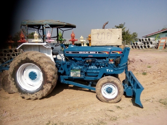 ขายรถไถฟอร์ด 6600 เสื้อลาย พ่อค้าตัดราคาได้  อุปกรณ์ 3 ชิ้น เอกสารอินวอย