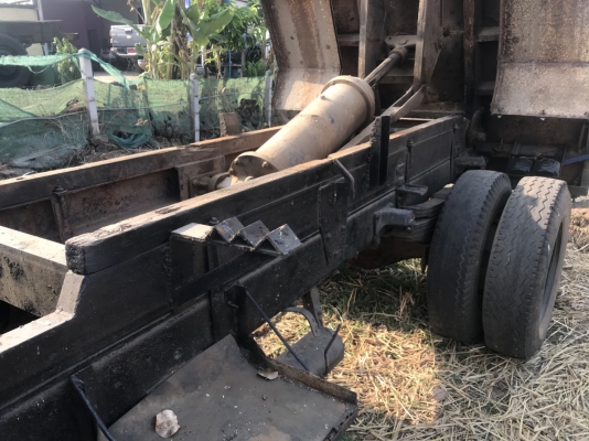 ขาย 195000 บาท 6 ล้อดั้มหัวยาว Isuzu เครื่อง 145 แรงเฟืองท้ายใหญ่ ทะเบียนขาด 2 ปีรถวิ่งงาน สนใจดูรถใ