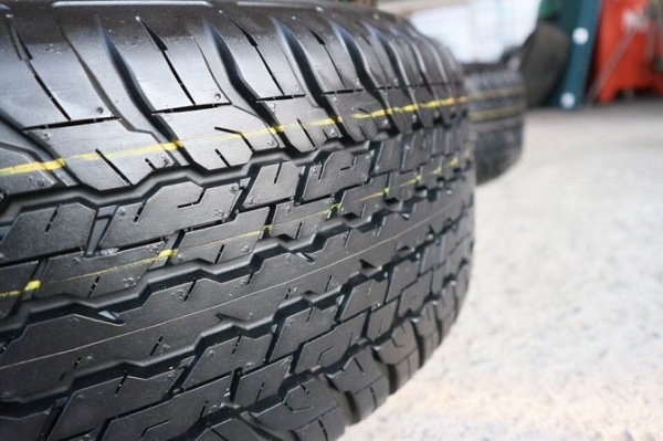 ขายแม็กถอดป้ายแดงขอบ17 รีโว่