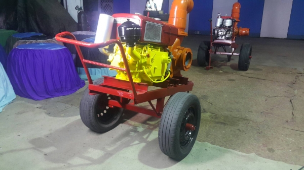 เครื่องสูบนํ้าKUBOTA ER-100-N 15 แรง