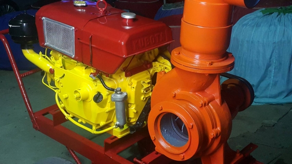 เครื่องสูบนํ้าKUBOTA ER-100-N 15 แรง