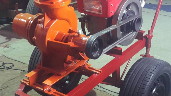 เครื่องสูบนํ้า YANMAR TF 115 -LM/  11.5  แรง พร้อมฐานลากจูงแข็งแรง +หอยโข่งหกนิ้ว