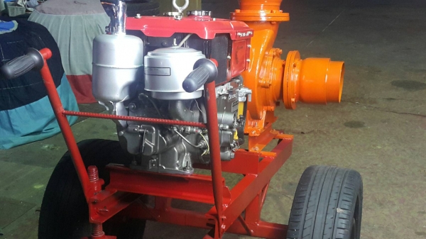 เครื่องสูบนํ้า YANMAR TF 115 -LM/  11.5  แรง พร้อมฐานลากจูงแข็งแรง +หอยโข่งหกนิ้ว