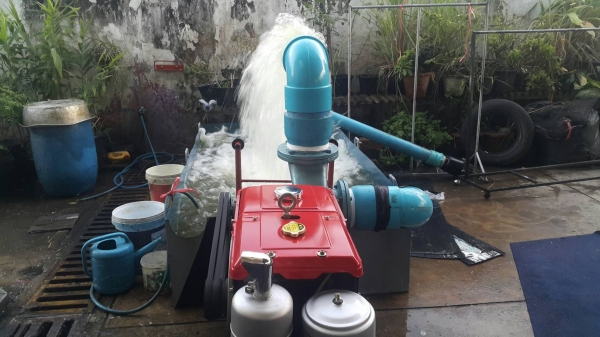 เครื่องสูบนํ้า YANMAR TF 115 -LM/  11.5  แรง พร้อมฐานลากจูงแข็งแรง +หอยโข่งหกนิ้ว