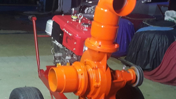 เครื่องสูบนํ้า YANMAR TF 115 -LM/  11.5  แรง พร้อมฐานลากจูงแข็งแรง +หอยโข่งหกนิ้ว