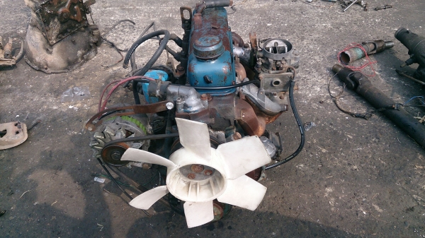 ขายเครื่องยนต์เบนซินขับหลังดัทสัน J16 6550 บาท