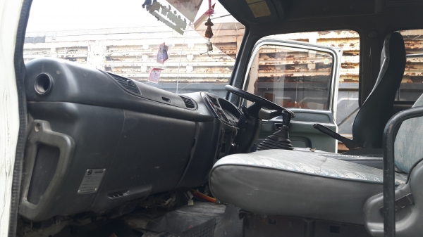 ขายด่วน ISUZU 320แรงดั้มแม่ดั้มลูก อู่ศรีสวัส สวยมากๆๆรถพร้อมใช้ยางดีวิ่งงานอยู่จ้าราคาต่อรองได้