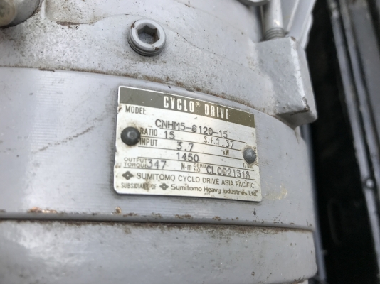 ขายมอเตอร์เกียร์ Cycro drive Sumitomo 5HP. 380V อัตราทด 1:15 เพลาออกประมาณ 100รอบต่อนาที สภาพสวยมากเดิมๆ วิ่งนิ่ม พร้อมใช้งาน มี 9ตัวครับ