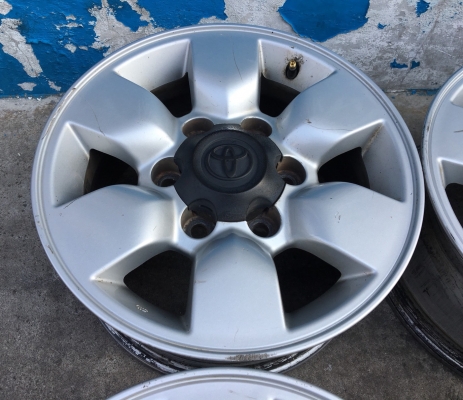 ล้อแม็ก Toyota Vigo Preruner ขอบ 15