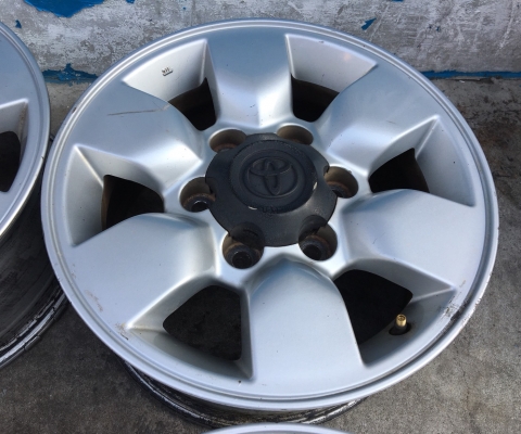 ล้อแม็ก Toyota Vigo Preruner ขอบ 15