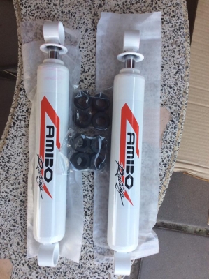 โช็คแคมโบเริ่มต้นคู่ละ1800บาท เริ่มตุ้นชุดละ3300บาท