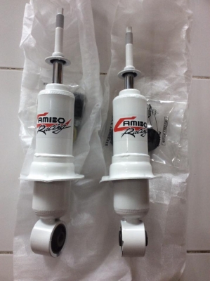 โช็คแคมโบเริ่มต้นคู่ละ1800บาท เริ่มตุ้นชุดละ3300บาท