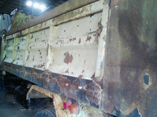 ขายกระบะดั้มพร้อมกระบอกดั้มครบชุด