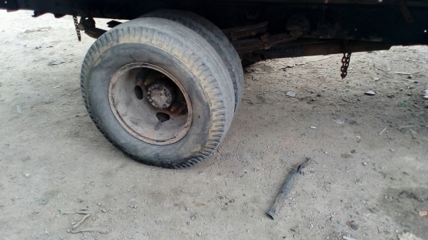 ขาย 6ล้อ isuzu kz22 เครื่อง110แรง หัวยกได้