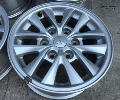 แม็ก Mitsu Pajero Sport 2015 ขอบ 16 สภาพดี