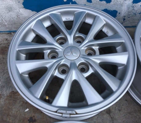 แม็ก Mitsu Pajero Sport 2015 ขอบ 16 สภาพดี