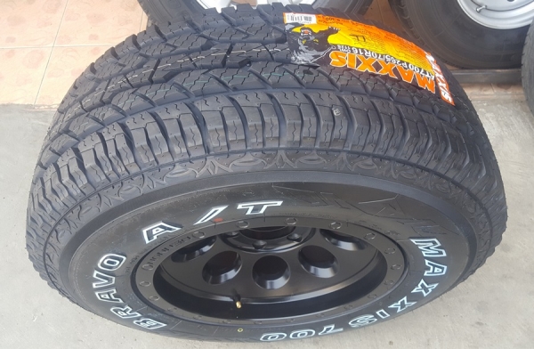 ล้อใหม่หยดน้ำ ขอบ16 หน้า8 ยางใหม่265/70/16 ปี18