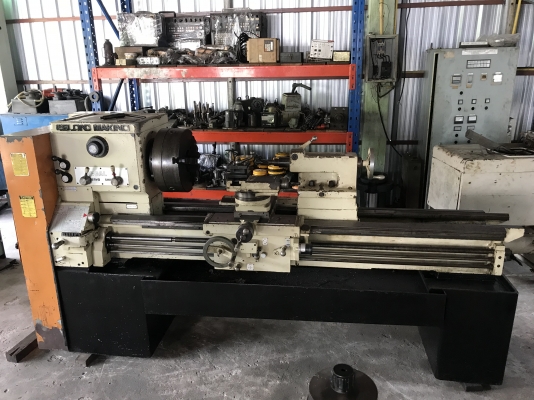 กลึง8ฟุต3เพลาสวิง800ผ่านป้อม400กลึงงานยาว1.5เมตรราคาเบาๆๆครับ