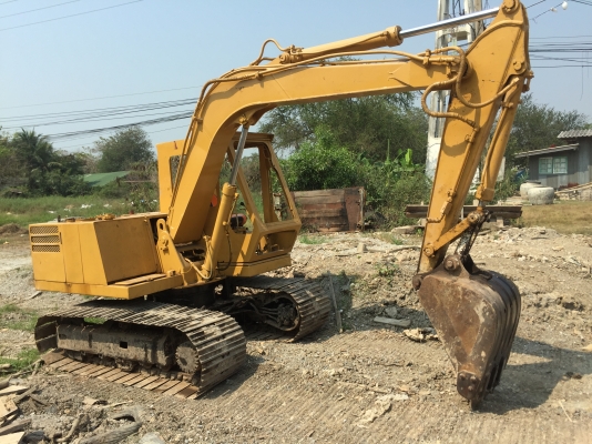 ขายKOMATSU PC60-2 สภาพสวยพร้อมใช้งาน มีกระจกประตูครบ เครื่องดีช่วงล่างดี ใบแทร็กสวย ราคาต่อรองคุยกันได้ โทร0616613023แพรว