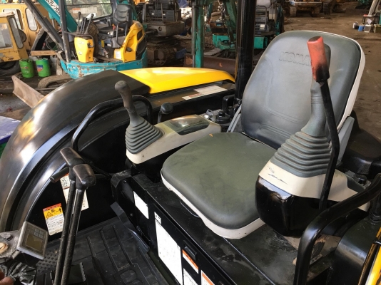 ขายรถขุด Komatsu pc 40- mr-3 หรือ รุ่น11ใหม่ เก่านอก แท้ มีเอกสาร สนใจ ต่อรองราคาได้ ที่เบอร์ 095-8332943