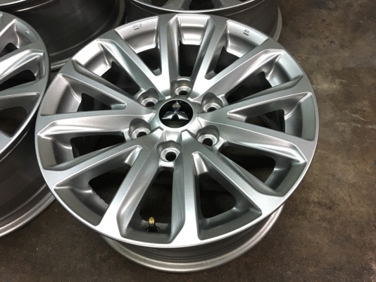 ล้อแม็กป้ายแดง Mitsu New Triton Plus ขอบ 17 สีเทา สวยกริ๊บ