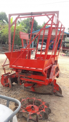 ขายเครื่องปลูกอ้อยสภาพสวย ขายเครื่องปลูกอ้อยสภาพสวย