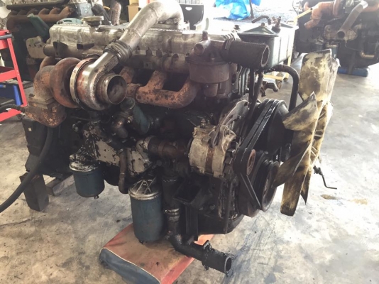 ขายเครื่อง Nissan PE6 Turbo ท่อข้าม 275 แรงม้า