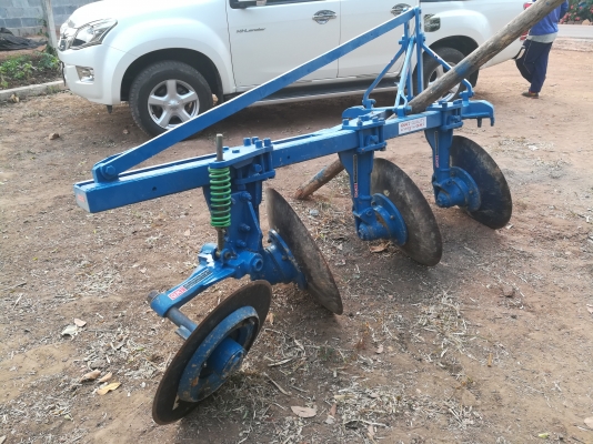 ขายผานสามโครงสี่cmt ขายผานสามโครงสี่cmt