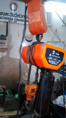 **ขายถูกๆ รอกไฟฟ้ามือสอง(เก่านอก-แห้งๆญี่ปุ่น)** HITACHI 2ตัน  ทดสอบเรียบร้อย ทุกระบบทำงานได้ดีมากๆ นิ่งๆพร้อมใช้งานครับ