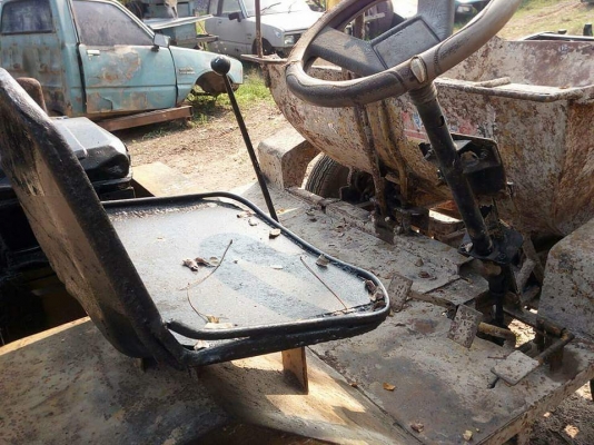 ดั๊ม้เปอร์พร้อมใช้งาน ดั๊ม้เปอร์พร้อมใช้งาน