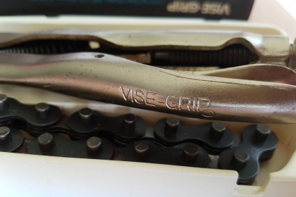 ขายคีมล็อกโซ่ VISE GRIP 20R MADE IN USA. ใหม่เก่าเก็บแท้ๆ ขายคีมล็อกโซ่ VISE GRIP 20R MADE IN USA. ใหม่เก่าเก็บแท้ๆ