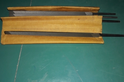 ขายตะไบสามเหลี่ยม OBERG MADE IN SWEDEN.ใหม่เก่าเก็บ ขายตะไบสามเหลี่ยม OBERG MADE IN SWEDEN.ใหม่เก่าเก็บ