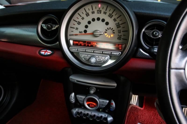 ขาย Mini Cooper S R56 ปี 2008 สีแดงแท้จากโรงงาน