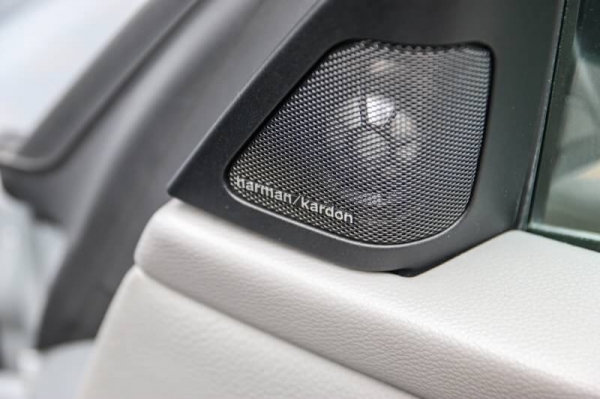ขายด่วน BMW 325IA COUPE ปี2006 เกียรAUTO สีบรอนซ์เงิน (หายาก)