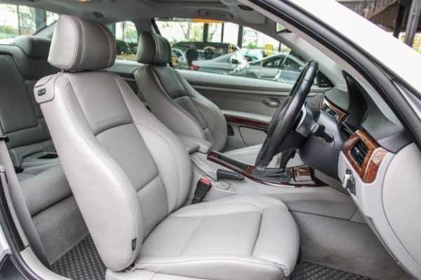 ขายด่วน BMW 325IA COUPE ปี2006 เกียรAUTO สีบรอนซ์เงิน (หายาก)