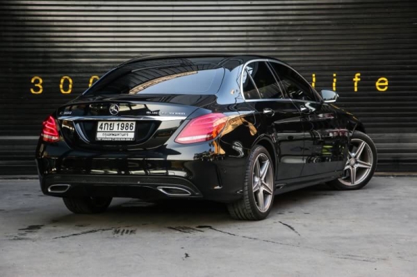 ขาย MERCEDES-BENZ C300 BLUETEC HYBRIDS AMG DYNAMIC W205 ปี 2015 สีดำ (SUPER BLACK)