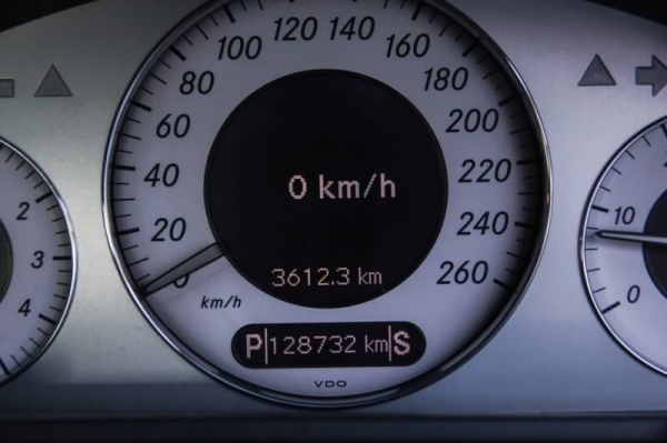 ขาย Benz E270 CDI Avantgarde ปี 2004