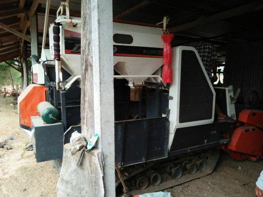 ขายรถเกียวช้าวคุโบต้าDC-60PLUS ปี 54